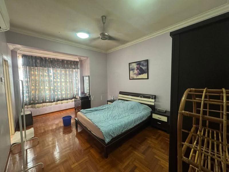 2-storey Terraced House for Rent in Taman Daya (Johor Bahru) - Edwin Toh - Bedroom - PropertyGuru.com.my