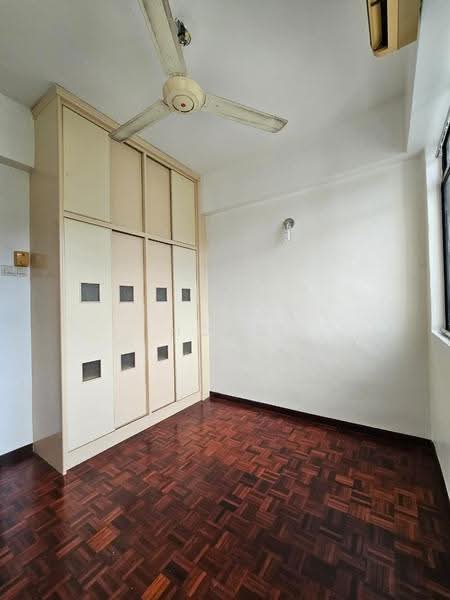 Apartment for Sale at Marina Tower - Hong . - Interior - PropertyGuru.com.my