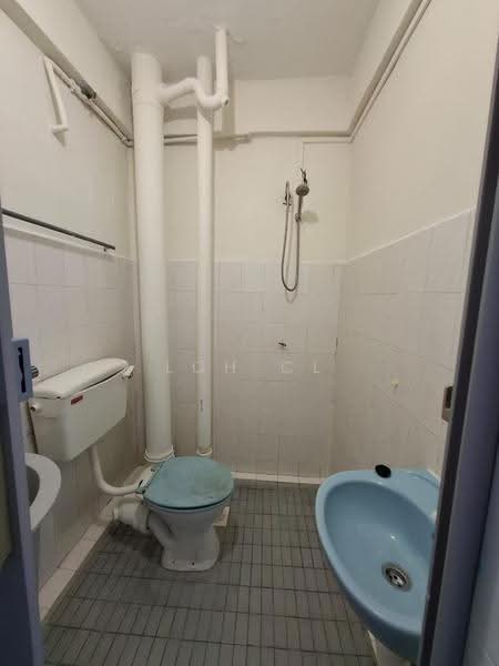 Apartment for Sale at Greenlane Heights Block H - Loh CL - Bathroom - PropertyGuru.com.my