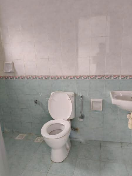 2-storey Terraced House for Sale in Taman Puchong Prima (Puchong) - Vincent Chong - Bathroom - PropertyGuru.com.my
