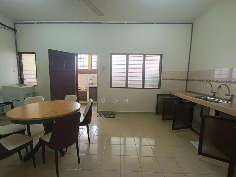 2-storey Terraced House for Rent in Taman Merak (Bukit Baru) - Goh Jun Khai - Kitchen - PropertyGuru.com.my