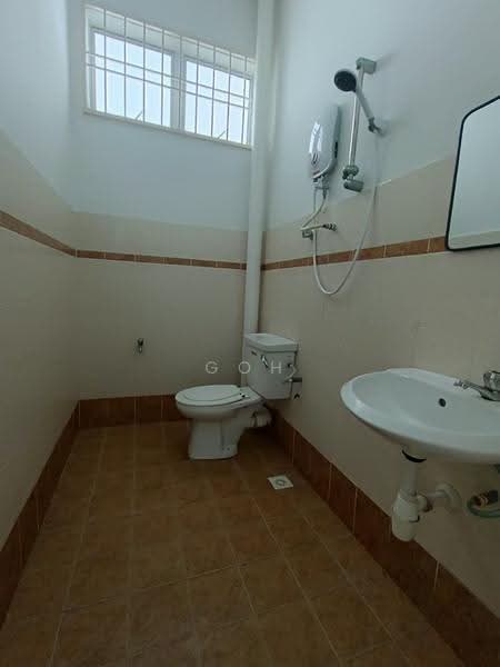 2-storey Terraced House for Rent in Taman Merak (Bukit Baru) - Goh Jun Khai - Bathroom - PropertyGuru.com.my