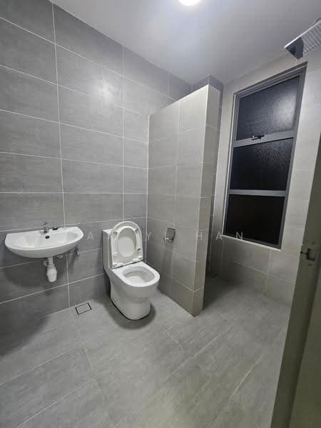 Semi-Detached House for Rent in Kajang (Selangor) - Yam Yi Han - Bathroom - PropertyGuru.com.my