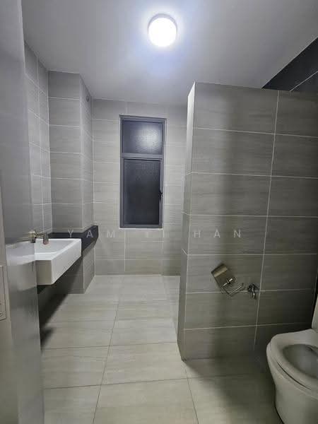 Semi-Detached House for Rent in Kajang (Selangor) - Yam Yi Han - Bathroom - PropertyGuru.com.my
