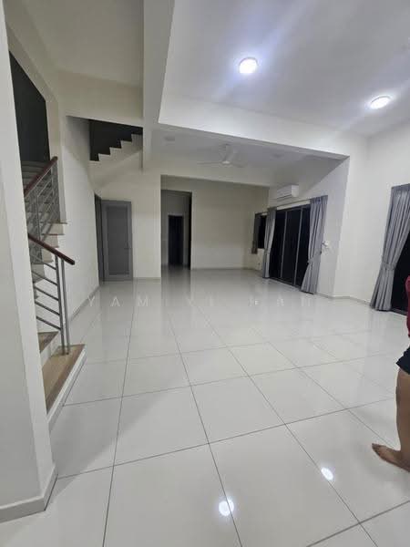 Semi-Detached House for Rent in Kajang (Selangor) - Yam Yi Han - Living Room - PropertyGuru.com.my
