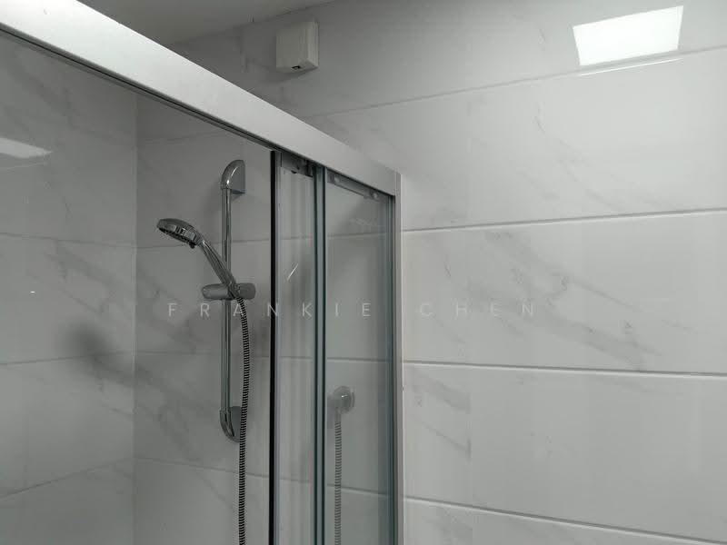 Apartment for Sale at Regalia Park @ Forest City - Frankie Chen - Bathroom - PropertyGuru.com.my