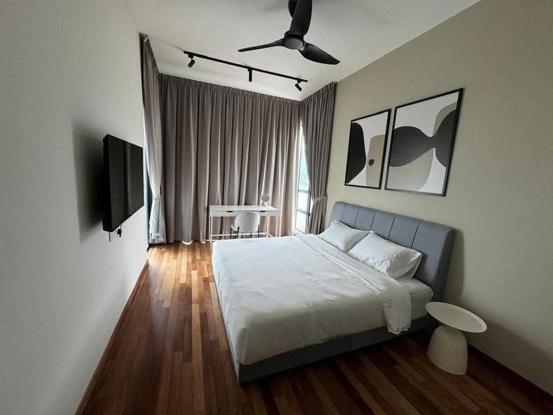 Condominium for Rent at Queens Residences Q2 @ Queens Waterfront - Lilly . - Bedroom - PropertyGuru.com.my
