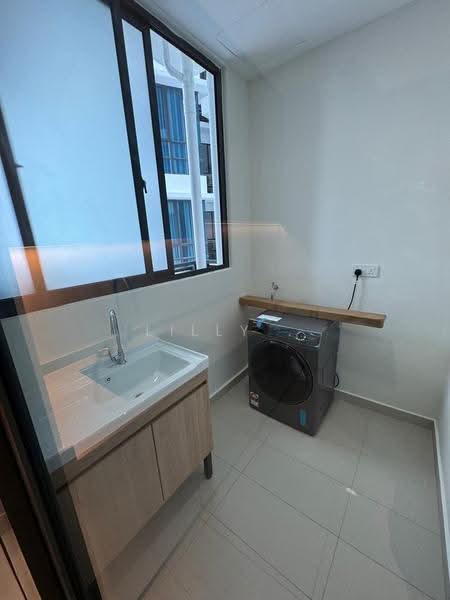 Condominium for Rent at Queens Residences Q2 @ Queens Waterfront - Lilly . - Interior - PropertyGuru.com.my