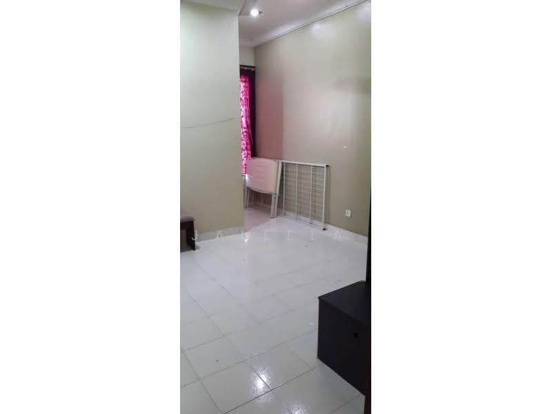 2-storey Terraced House for Rent in Klang (Selangor) - Jaleela Banu Ahmad - Interior - PropertyGuru.com.my