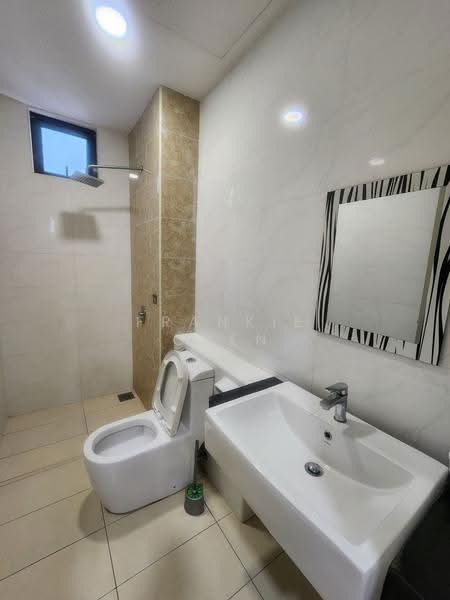 Service Residence for Rent at D'Summit Residences - Frankie Chen - Bathroom - PropertyGuru.com.my