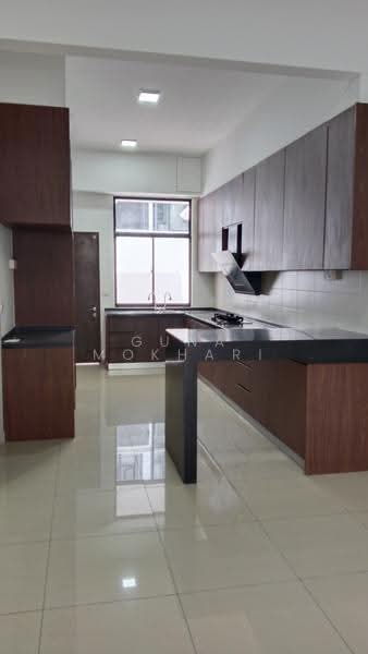 Rumah Teres 2.5-Tingkat untuk Disewa di Bangi (Selangor) - Guna Mokhari - Kitchen - PropertyGuru.com.my