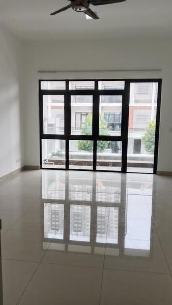 Rumah Teres 2.5-Tingkat untuk Disewa di Bangi (Selangor) - Guna Mokhari - Balcony - PropertyGuru.com.my