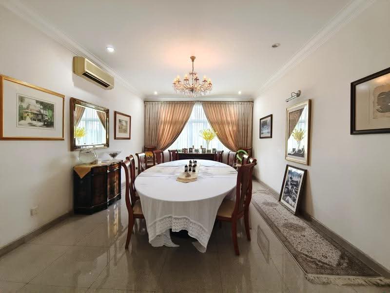 Bungalow House for Sale in Bukit Damansara (Damansara Heights) - Norros Aliza - Dining Room - PropertyGuru.com.my