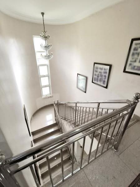 Bungalow House for Sale in Bukit Damansara (Damansara Heights) - Norros Aliza - Corridor - PropertyGuru.com.my