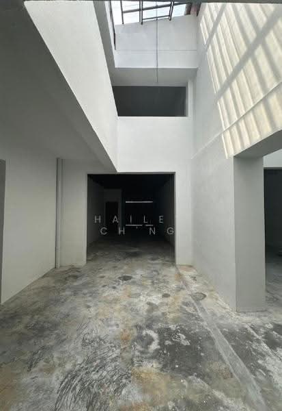 Shop for Rent in George Town (Penang) - Hailey Ch'ng - Interior - PropertyGuru.com.my