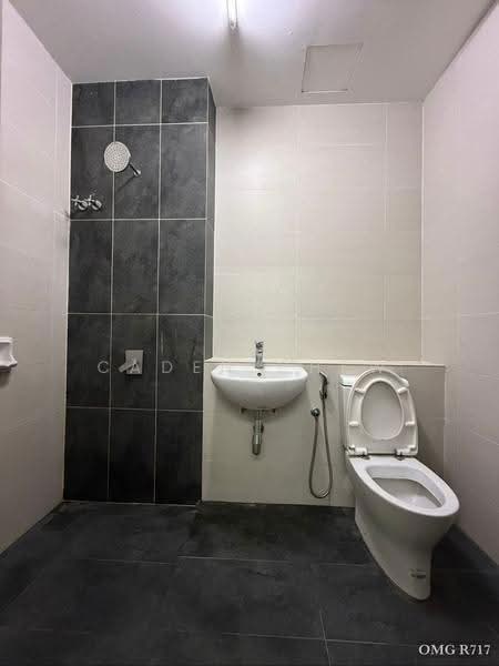 3-storey Terraced House for Sale in Setia Alam (Selangor) - Caden Chew - Bathroom - PropertyGuru.com.my