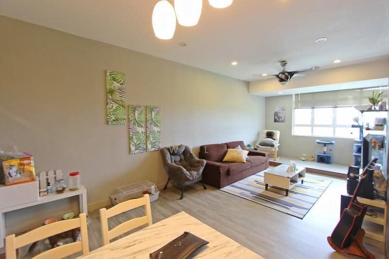 Pangsapuri untuk Dijual di Perling Heights Apartments - Wil Mong - Living Room - PropertyGuru.com.my