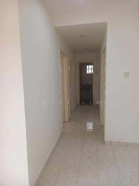Apartment for Rent at Pangsapuri Kelana Impian - Geoff Lim - Corridor - PropertyGuru.com.my