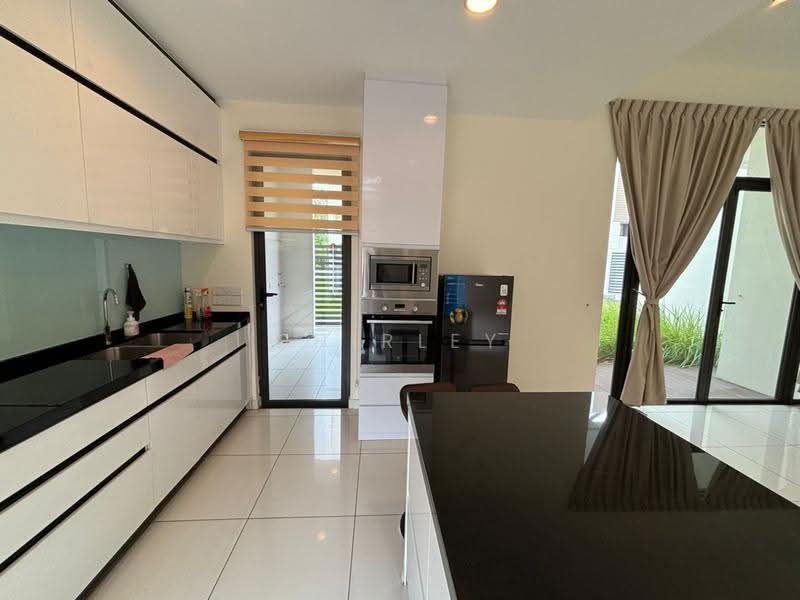 2-storey Terraced House for Sale in Medini (Iskandar Puteri (Nusajaya)) - Shirley Pang - Kitchen - PropertyGuru.com.my
