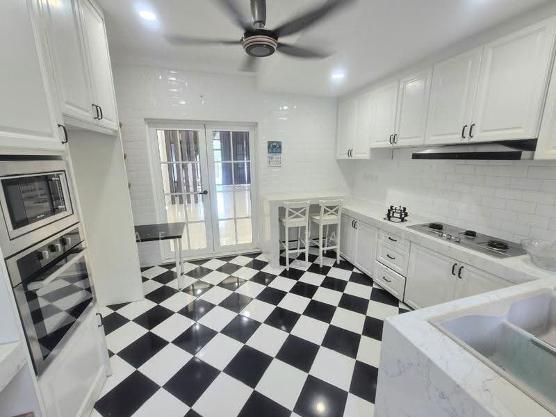 2.5-storey Terraced House for Sale in Alam Impian (Shah Alam) - Afiqah zaidi - PropertyGuru.com.my