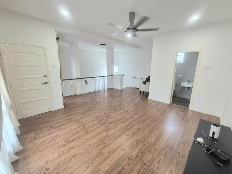 2.5-storey Terraced House for Sale in Alam Impian (Shah Alam) - Afiqah zaidi - PropertyGuru.com.my