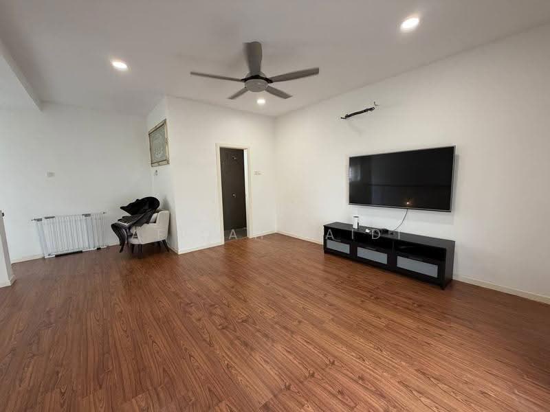 2.5-storey Terraced House for Sale in Alam Impian (Shah Alam) - Afiqah zaidi - Living Room - PropertyGuru.com.my