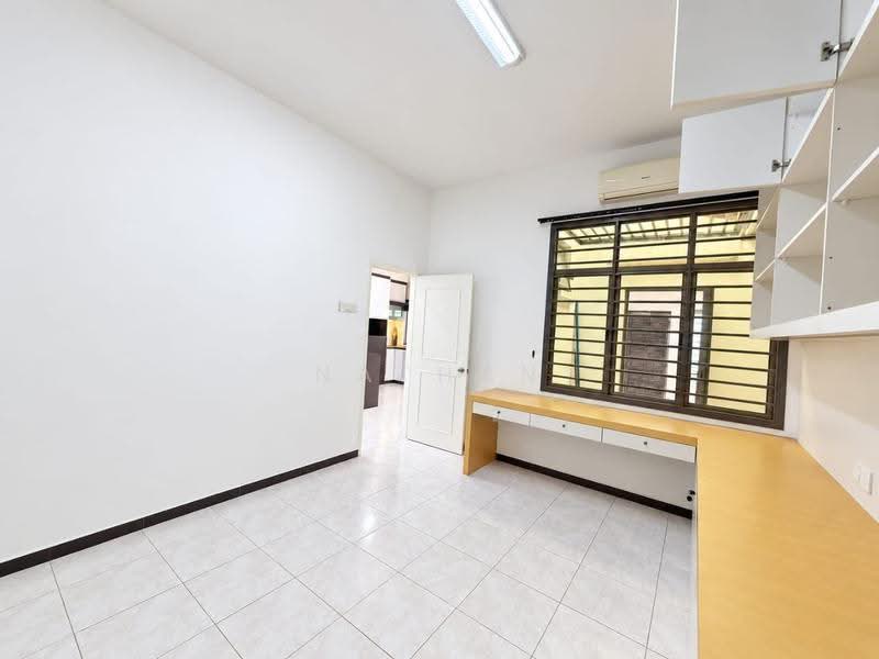 2-storey Terraced House for Sale in Taman Impian Emas (Skudai) - Nathan Chan - Study - PropertyGuru.com.my