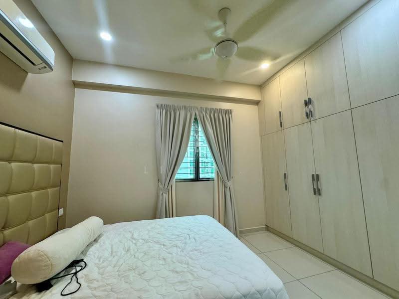 Service Residence for Sale at Straits Garden Residence - Lilly . - Bedroom - PropertyGuru.com.my