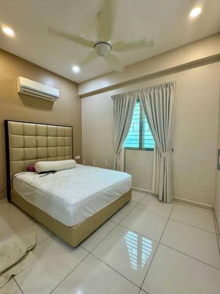 Service Residence for Sale at Straits Garden Residence - Lilly . - Bedroom - PropertyGuru.com.my
