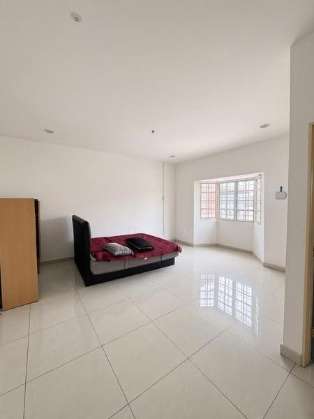 2-storey Terraced House for Sale in Seremban 2 (Negeri Sembilan) - Leo Goh - Bedroom - PropertyGuru.com.my