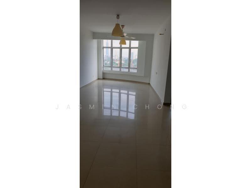 Kediaman Servis untuk Dijual di Putra Majestik - Jasmin Chong - Living Room - PropertyGuru.com.my