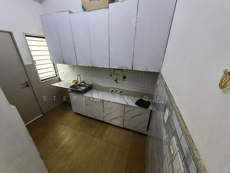 Rumah Teres 2-Tingkat untuk Disewa di Bandar Bukit Raja (Klang) - Stephanie Quek - Kitchen - PropertyGuru.com.my