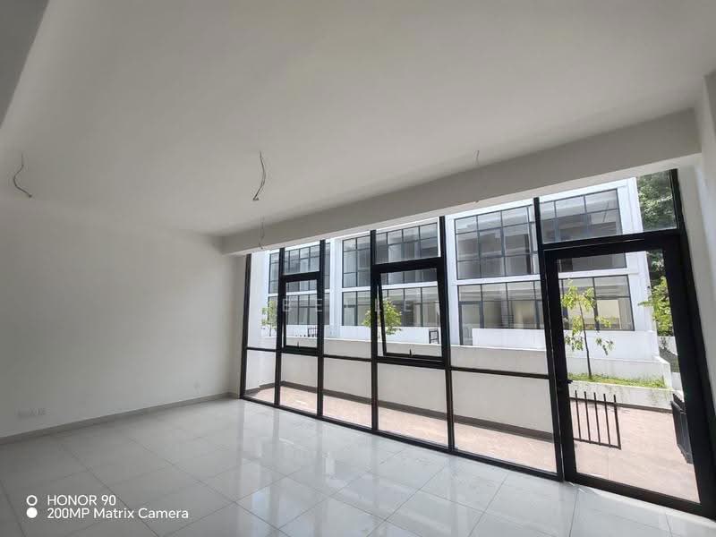 4-storey Terraced House for Sale in Damansara Perdana (Selangor) - Belle Low - Living Room - PropertyGuru.com.my