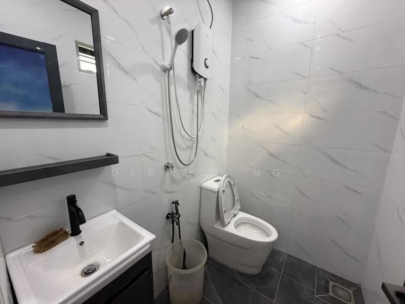 Rumah Teres 2-Tingkat untuk Disewa di Nusantara Prima (Gelang Patah) - Derrick Ng - Bathroom - PropertyGuru.com.my