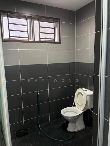 Rumah Teres 2-Tingkat untuk Dijual di Taman Sierra Perdana (Masai) - Ray Wong - Bathroom - PropertyGuru.com.my
