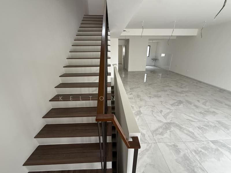 Rumah Teres untuk Dijual di Taman Bukit Serdang (Seri Kembangan) - Kelton Seet - Interior - PropertyGuru.com.my