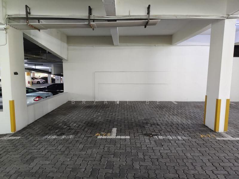 Kondominium untuk Dijual di Sri Kasturina - Bryant Be - Car Park - PropertyGuru.com.my