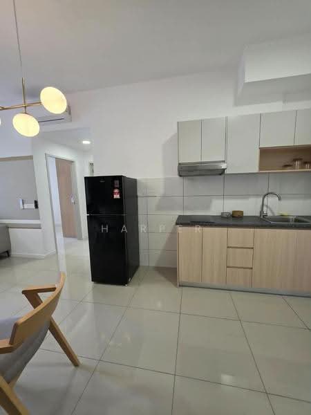Kediaman Servis untuk Disewa di Savvy @ Riana Dutamas - Harper Tan - Kitchen - PropertyGuru.com.my