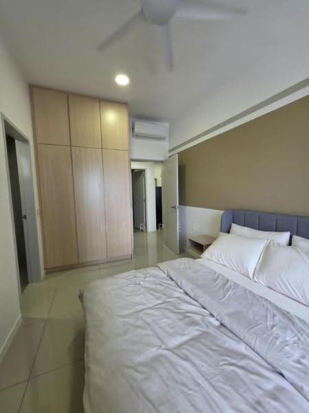 Kediaman Servis untuk Disewa di Savvy @ Riana Dutamas - Harper Tan - Bedroom - PropertyGuru.com.my