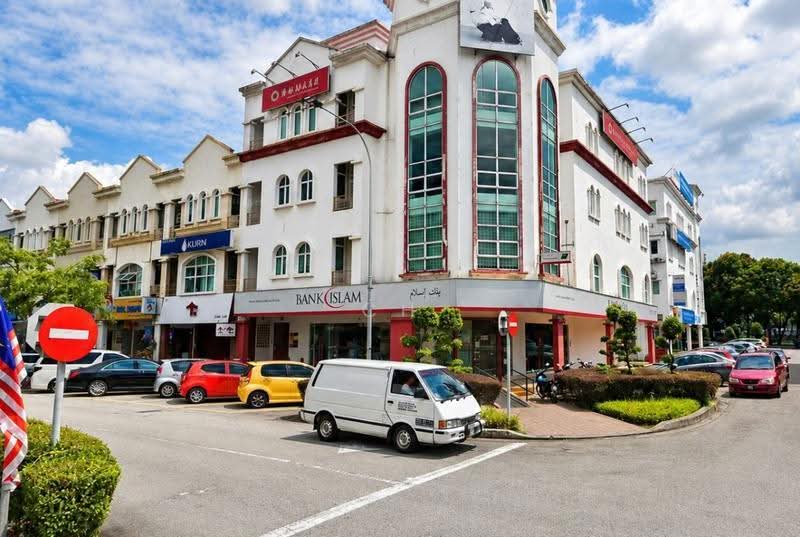 Shop for Sale in Dataran Sunway (Kota Damansara) - CH Ng - Exterior - PropertyGuru.com.my