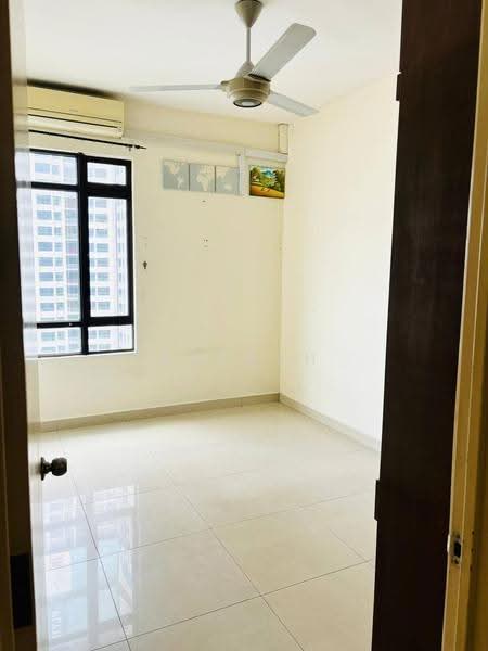 Kondominium untuk Dijual di Royal Domain Sri Putramas 2 - Adibah Salim - Interior - PropertyGuru.com.my