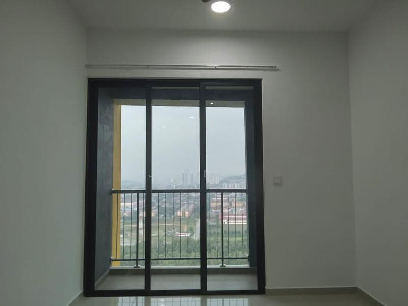 Kediaman Servis untuk Disewa di Parkland Residence @ Kajang 2 - Jaynee Chin - Balcony - PropertyGuru.com.my
