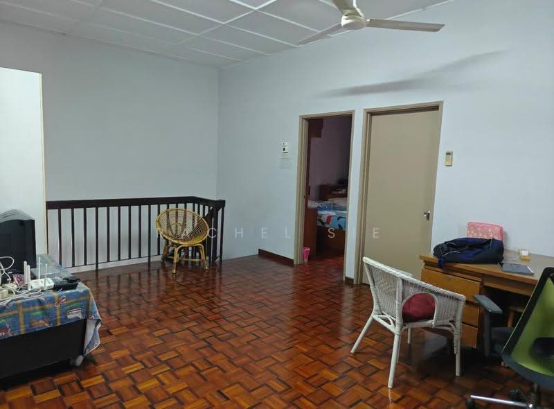 2-storey Terraced House for Sale in Taman Bunga Melor (Klang) - Rachel Sie - Living Room - PropertyGuru.com.my