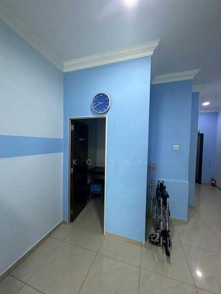 Shop / Office for Sale in Taman Amaniah Mulia (Batu Caves) - KC Yap - Corridor - PropertyGuru.com.my