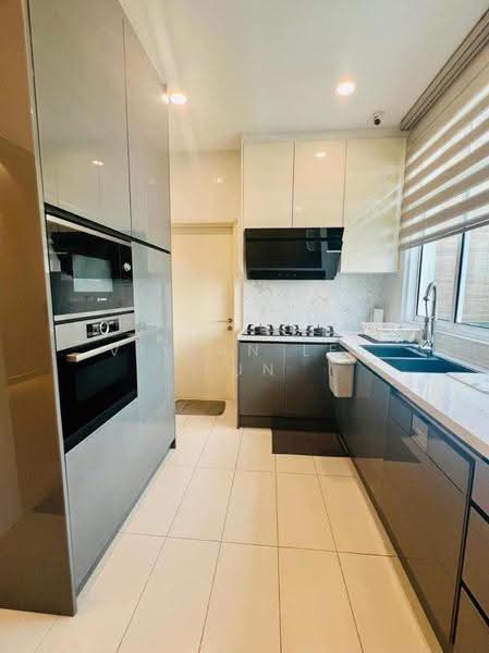 Bungalow House for Sale in Taman Meranti Jaya (Puchong) - Vivian Lee Fun - Kitchen - PropertyGuru.com.my