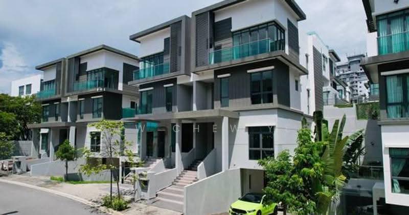 Rumah Berkembar untuk Dijual di Desa Petaling (Kuala Lumpur) - Liew Chew Yee - Exterior - PropertyGuru.com.my