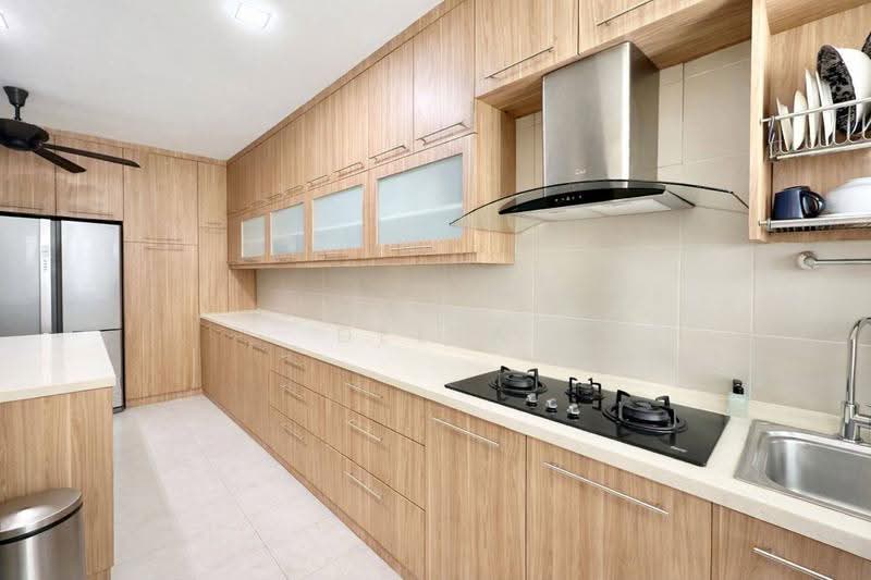 Rumah Teres 2.5-Tingkat untuk Dijual di Bukit Antarabangsa (Ulu Kelang) - Deeya Yusof - Kitchen - PropertyGuru.com.my