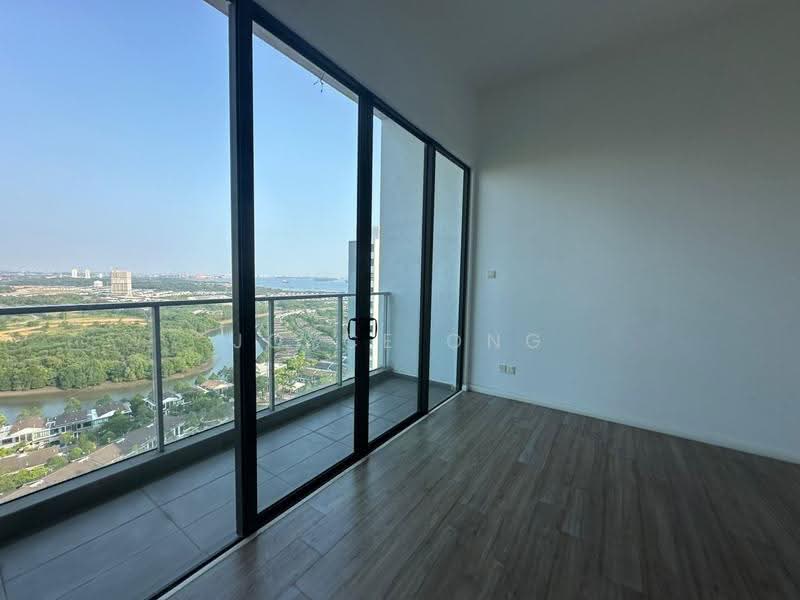 Condominium for Sale at The WaterEdge (Pinggiran Air) - Joyce Ong - Balcony - PropertyGuru.com.my