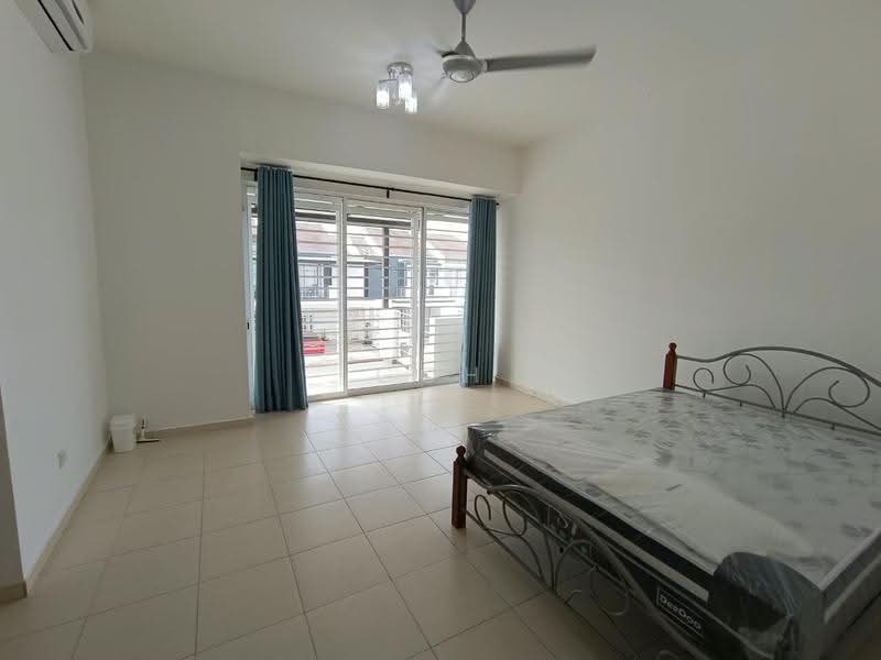 Rumah Teres 2-Tingkat untuk Disewa di Country Villas Resort (Ayer Keroh) - Goh Jun Khai - Bedroom - PropertyGuru.com.my