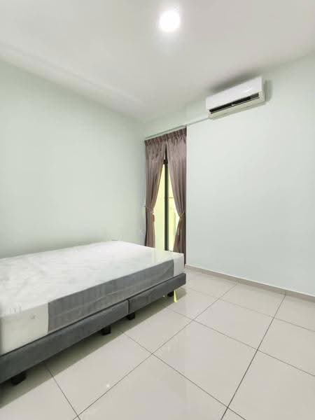Kediaman Servis untuk Disewa di Marina Residence - Alex How - Bedroom - PropertyGuru.com.my